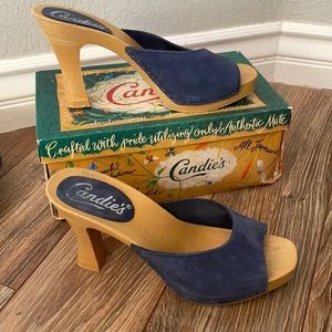 Candies heels size 8 navy blue